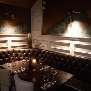 3* Hotel The Wheatsheaf Pub, Kitchen &